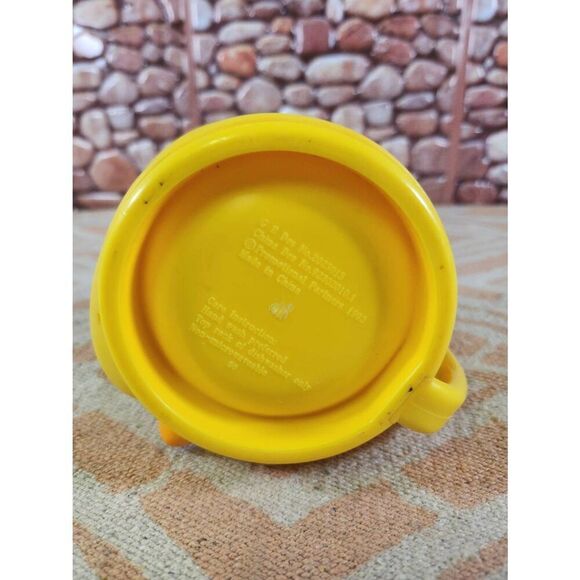 1992 Promotional Looney Tunes Tweety Bird 3D Plastic Vinyl Mug - Picture 8 of 9